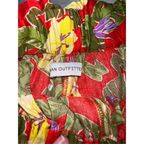 Urban Outfitters Floral Shorts Pockets SMALL - Picture 4 of 7